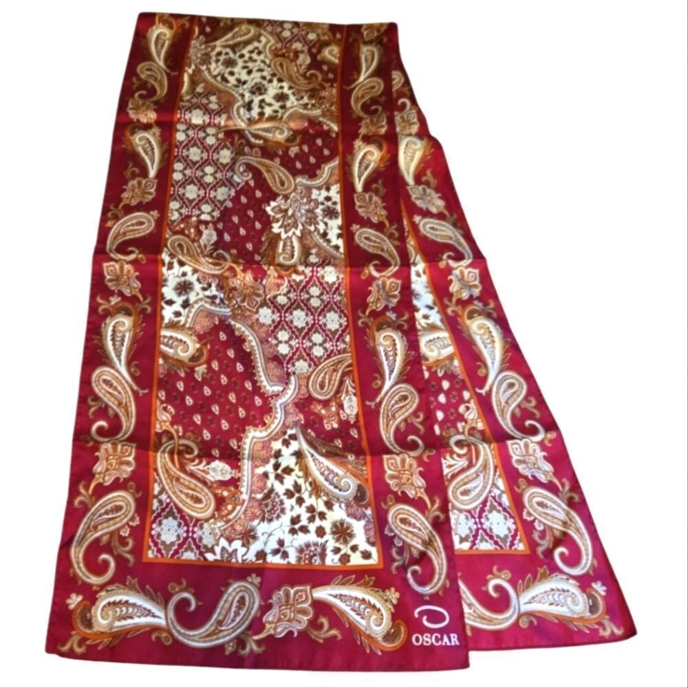 EC OSCAR DE LA RENTA SILK PAISLEY SCARF